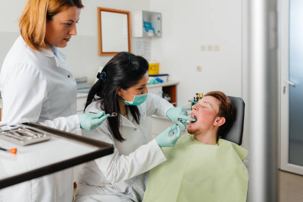 Best Emergency Tooth Extraction in Loomis, CA